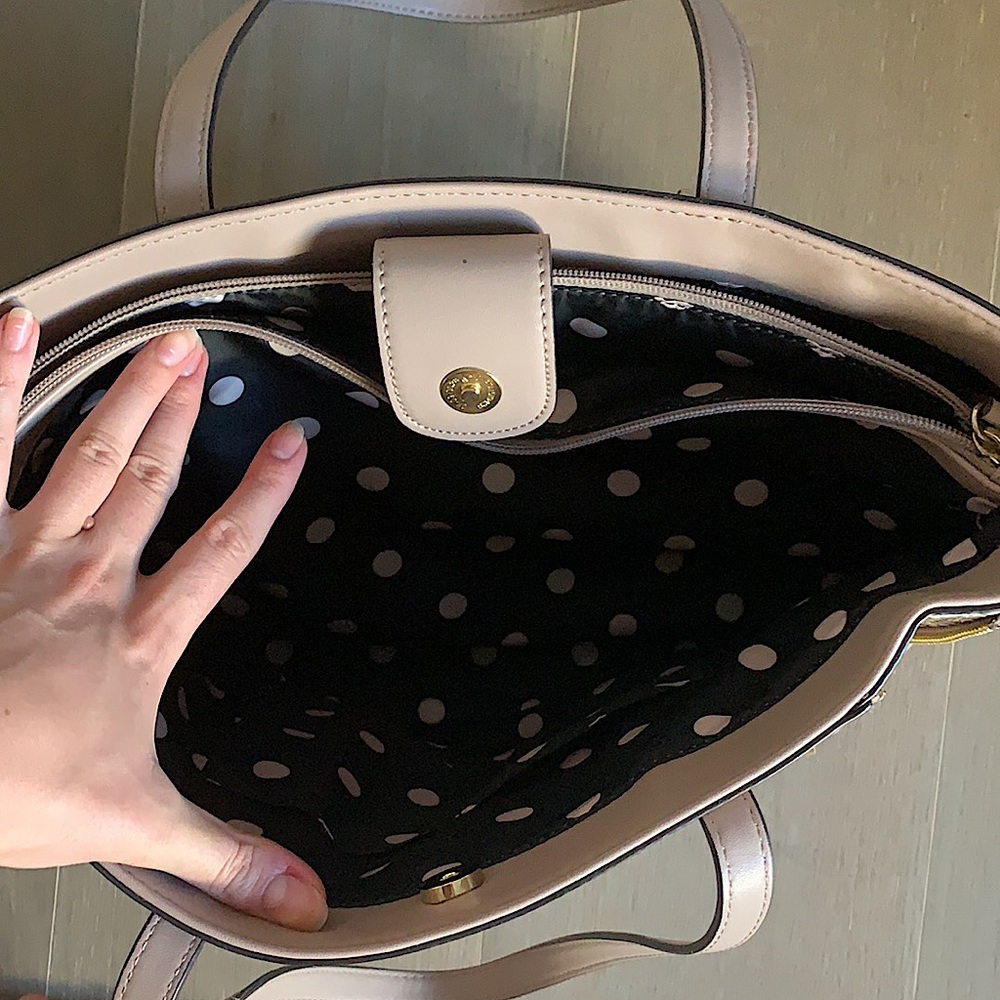 Anne Klein Shoulder Bag - Picture 7 of 8